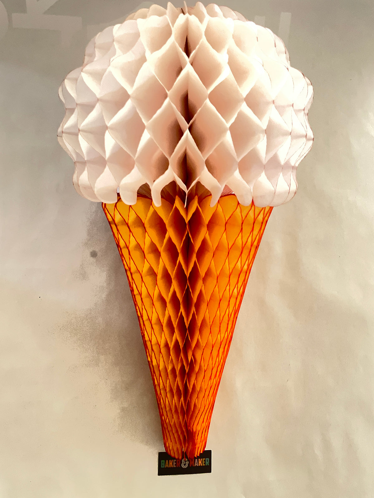 Honeycomb Decorations: Ice cream cone