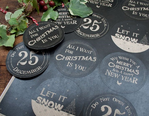 Gift Stickers: Black & Kraft Round Christmas