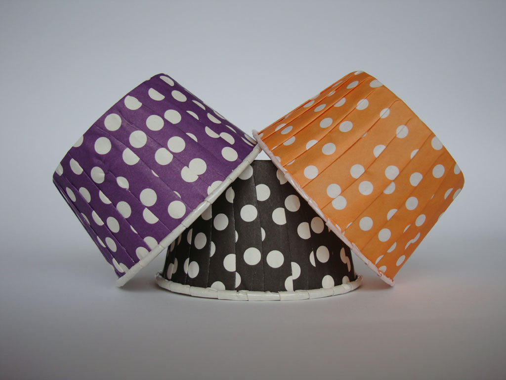 Baking Cups: Pleated Polka Dots/Spots: Pack of 20