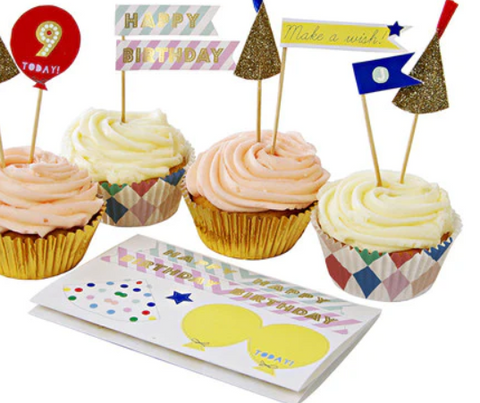 Cupcake Kit: Personalised Happy Birthday - 24 Cases