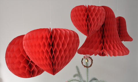 Honeycomb Decoration: Red Heart
