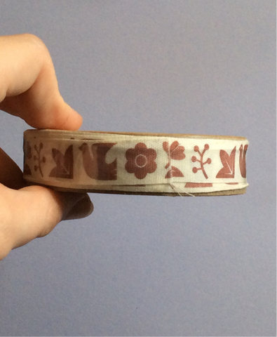 Ribbon: Rustic Charm Birds & Flowers Red on Cream - 20mm 6m