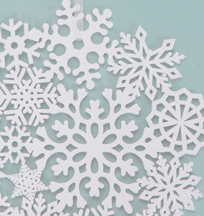 Hanging Decoration: Winter White Snowflake